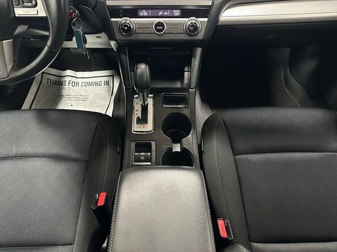 Used 2017 Subaru Legacy 2.5i AWD/4WD image 32