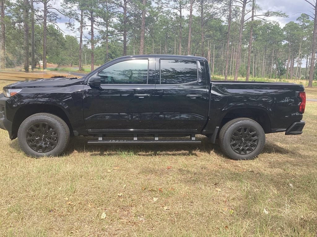New 2026 Chevrolet Colorado W/T w/ WT Custom Package RWD image 2
