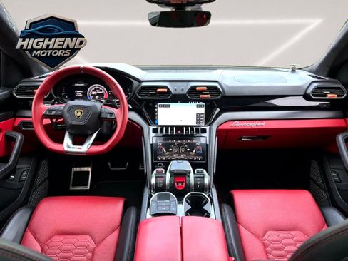 Used 2021 Lamborghini Urus image 17