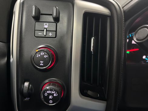 Used 2015 GMC Sierra 2500 SLT image 18