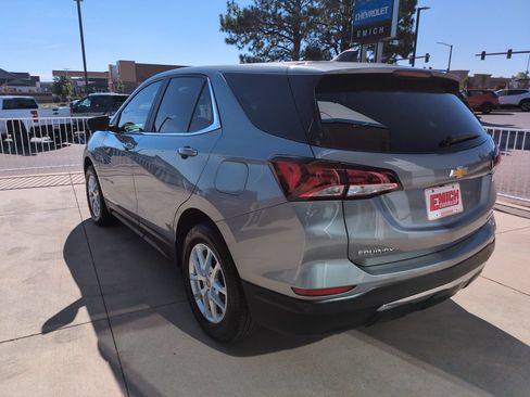 Used 2024 Chevrolet Equinox LT AWD/4WD image 3