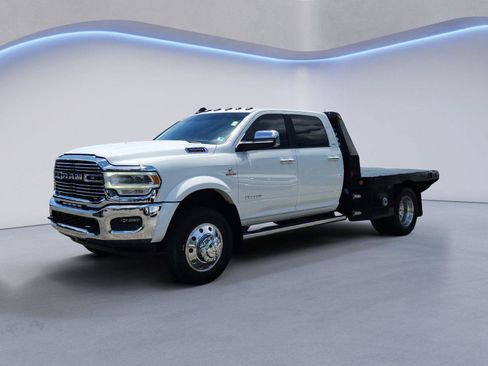 Used 2022 RAM 4500 Laramie AWD/4WD image 7