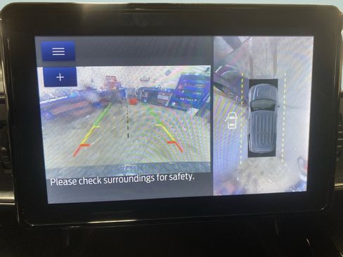 Used 2022 Ford Explorer ST-Line w/ Class IV Trailer Tow Package image 26