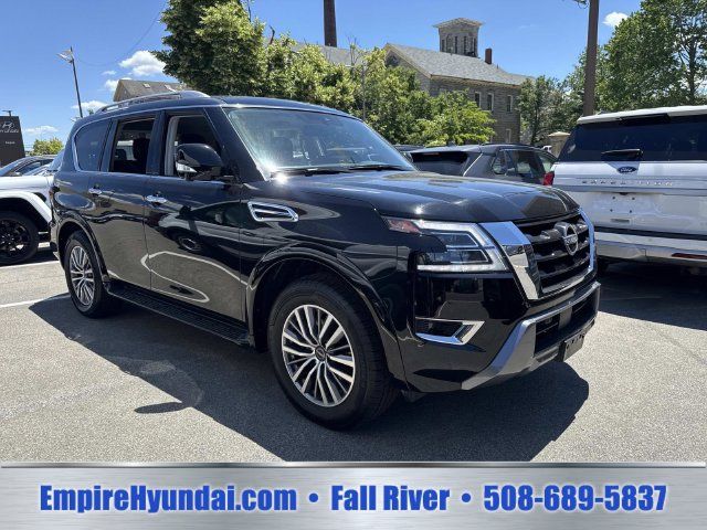 Used 2024 Nissan Armada SL w/ Captain's Chairs Package AWD/4WD image 2