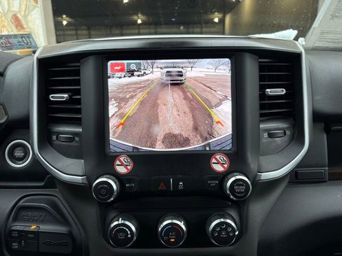 Used 2024 RAM 3500 Big Horn image 33