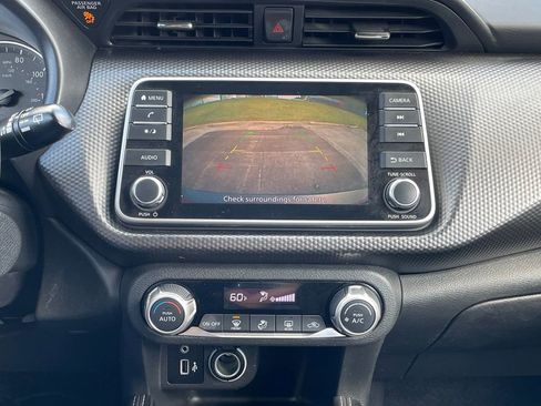 Used 2019 Nissan Kicks SV image 20