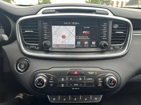 Used 2017 Kia Sorento SX AWD/4WD image 10