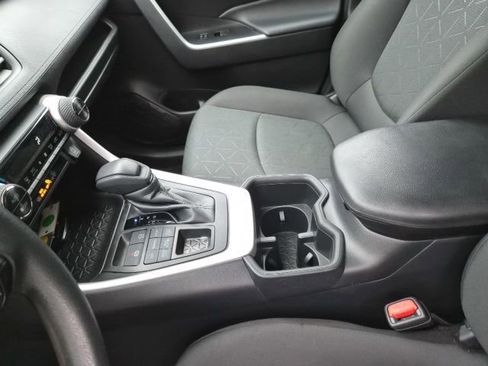 Used 2023 Toyota RAV4 XLE image 22