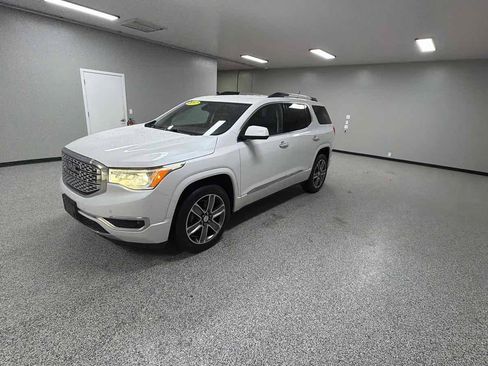 Used 2017 GMC Acadia Denali FWD image 7