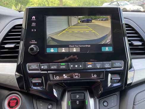 Used 2023 Honda Odyssey EX-L image 21