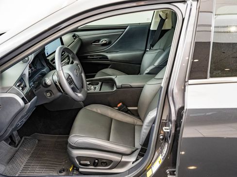 Certified 2025 Lexus ES 300h F Sport FWD image 21