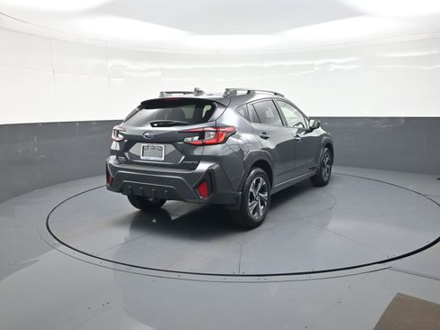 Used 2024 Subaru Crosstrek 2.0i Premium AWD/4WD image 3
