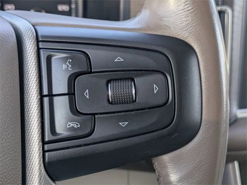 Used 2021 GMC Yukon XL Denali w/ Denali Premium Package image 30