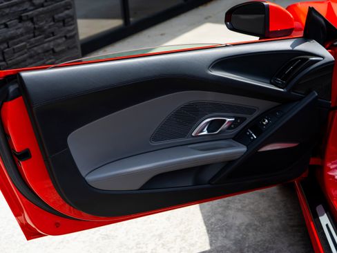 Used 2017 Audi R8 V10 image 14