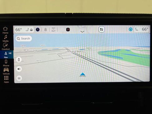 Used 2025 Jeep Gladiator Sport image 25