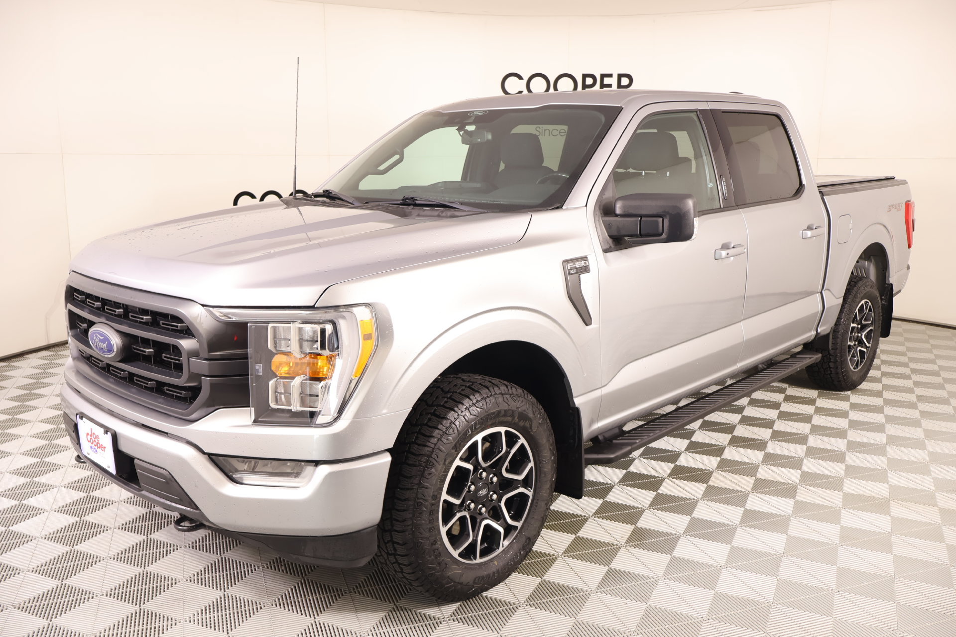 Used 2021 Ford F150 XLT w/ Equipment Group 302A High AWD/4WD image 12