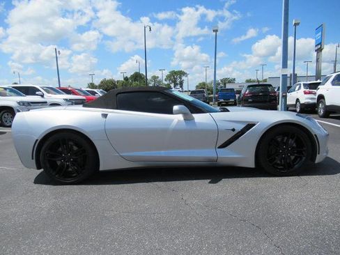 Used 2018 Chevrolet Corvette Stingray Convertible Z51 2LT RWD image 4