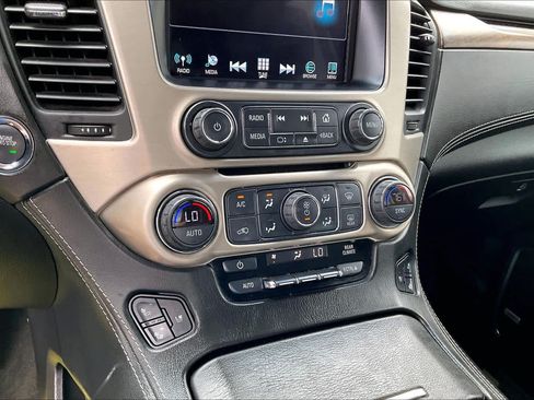 Used 2019 GMC Yukon Denali w/ Open Road Package AWD/4WD image 33
