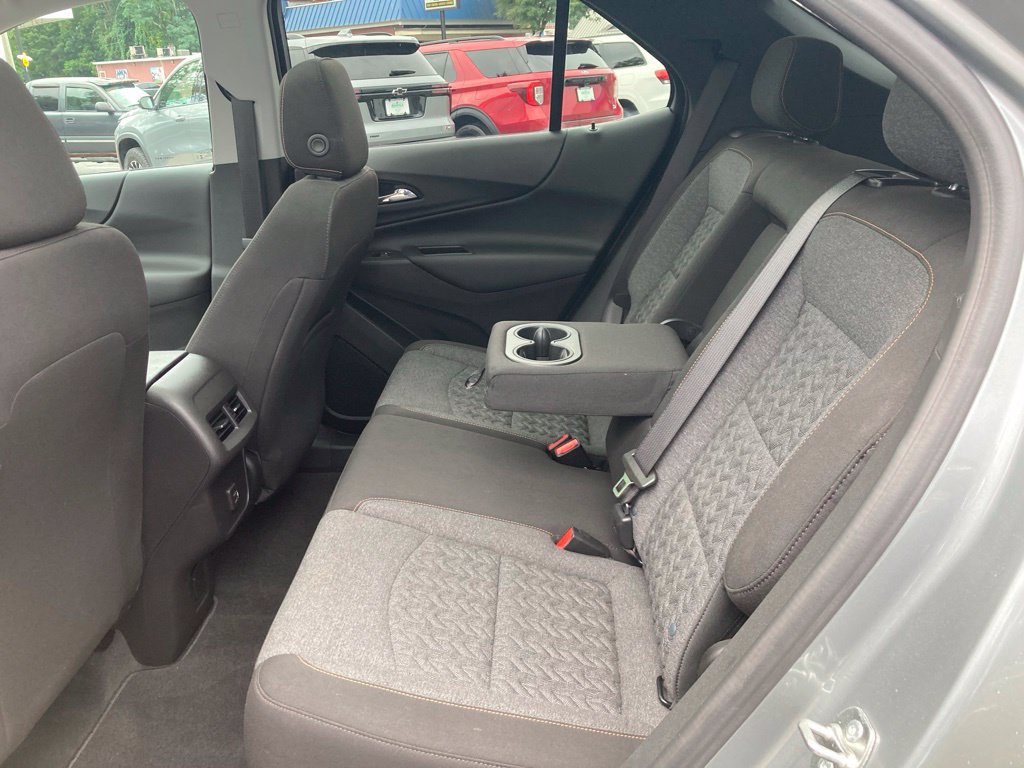 Used 2024 Chevrolet Equinox LT AWD/4WD image 23