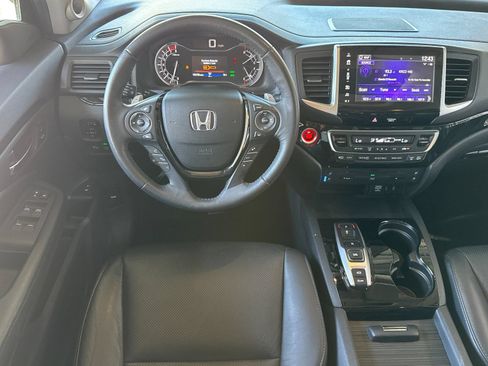 Used 2017 Honda Pilot Elite image 14