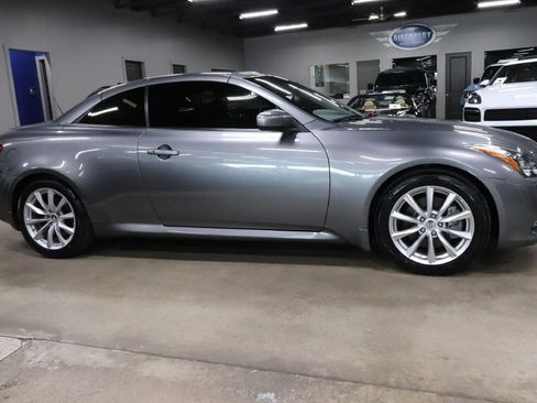 Used 2013 INFINITI G37 w/ Premium Pkg image 6