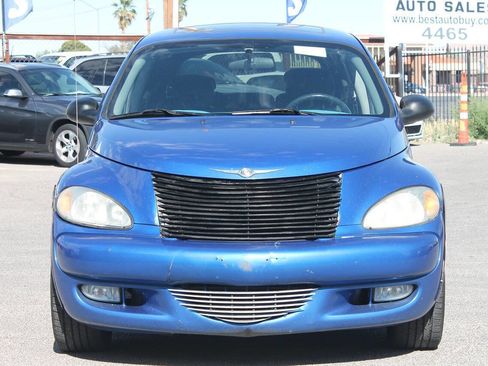 Used 2004 Chrysler PT Cruiser Limited FWD image 3