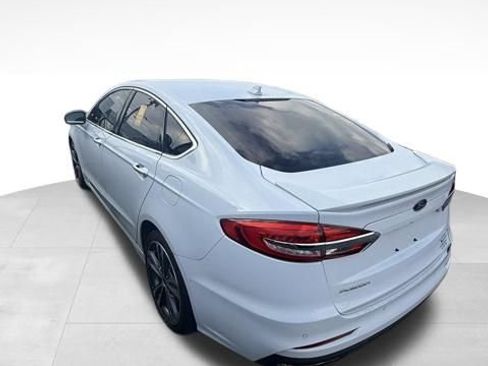 Used 2019 Ford Fusion Titanium AWD/4WD image 5
