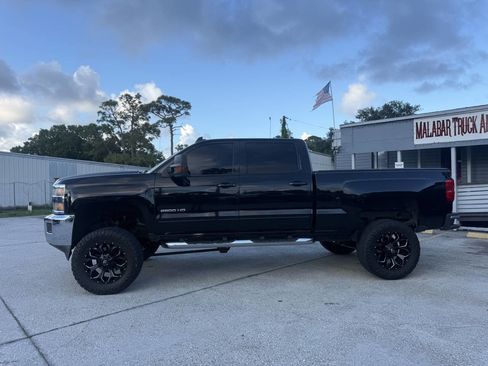 Used 2015 Chevrolet Silverado 2500 LT w/ LT Convenience Package AWD/4WD image 16