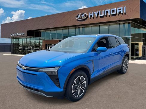 Used 2024 Chevrolet Blazer EV LT image 3