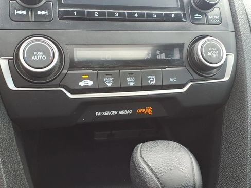 Used 2018 Honda Civic LX-P image 22
