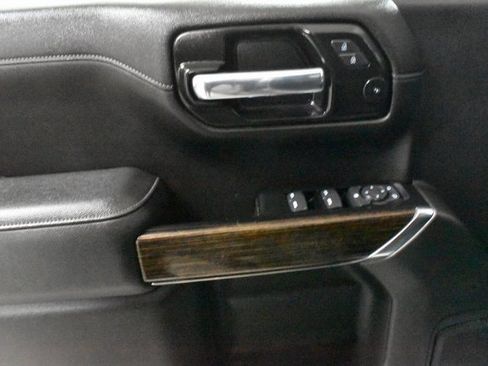 Used 2021 GMC Sierra 1500 Elevation image 18