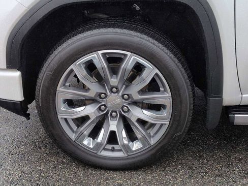 Used 2023 Jeep Grand Cherokee Limited w/ Black Appearance Package image 28