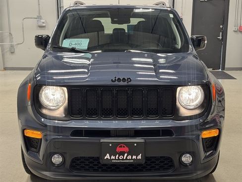 Used 2023 Jeep Renegade Altitude w/ Convenience Group I AWD/4WD image 2