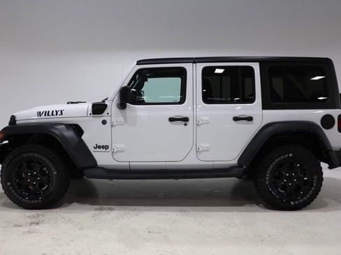 Used 2023 Jeep Wrangler Unlimited w/ 8.4" Radio Group AWD/4WD image 4