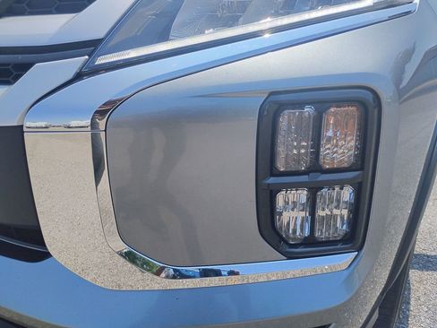 Used 2023 Mitsubishi Outlander Sport SE AWD/4WD image 26