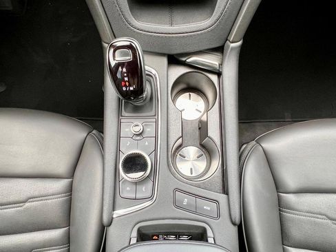 Used 2023 Cadillac XT6 Sport w/ Platinum Package image 25