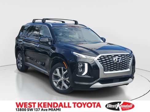 Used 2021 Hyundai Palisade Limited image 1