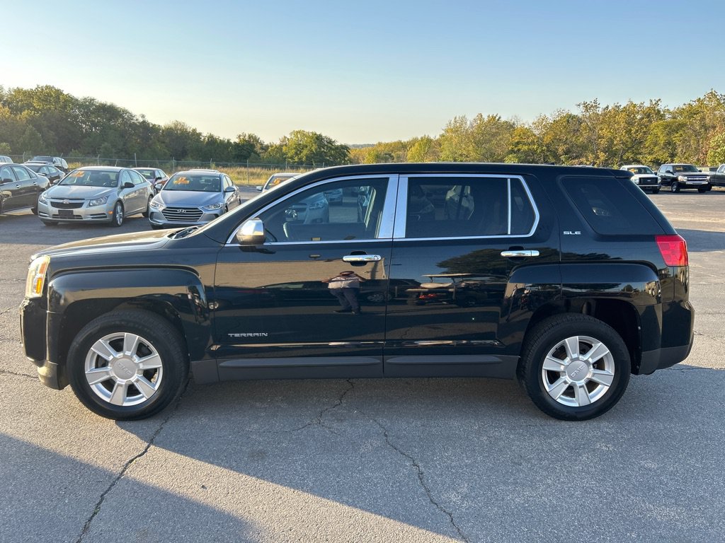Used 2012 GMC Terrain SLE AWD/4WD image 1