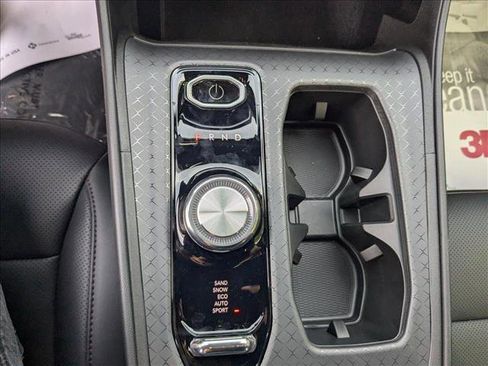 New 2025 Jeep Wagoneer S Limited image 16