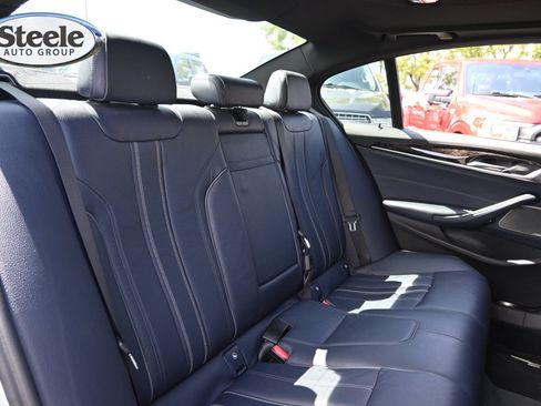 Used 2017 BMW 540i RWD image 23