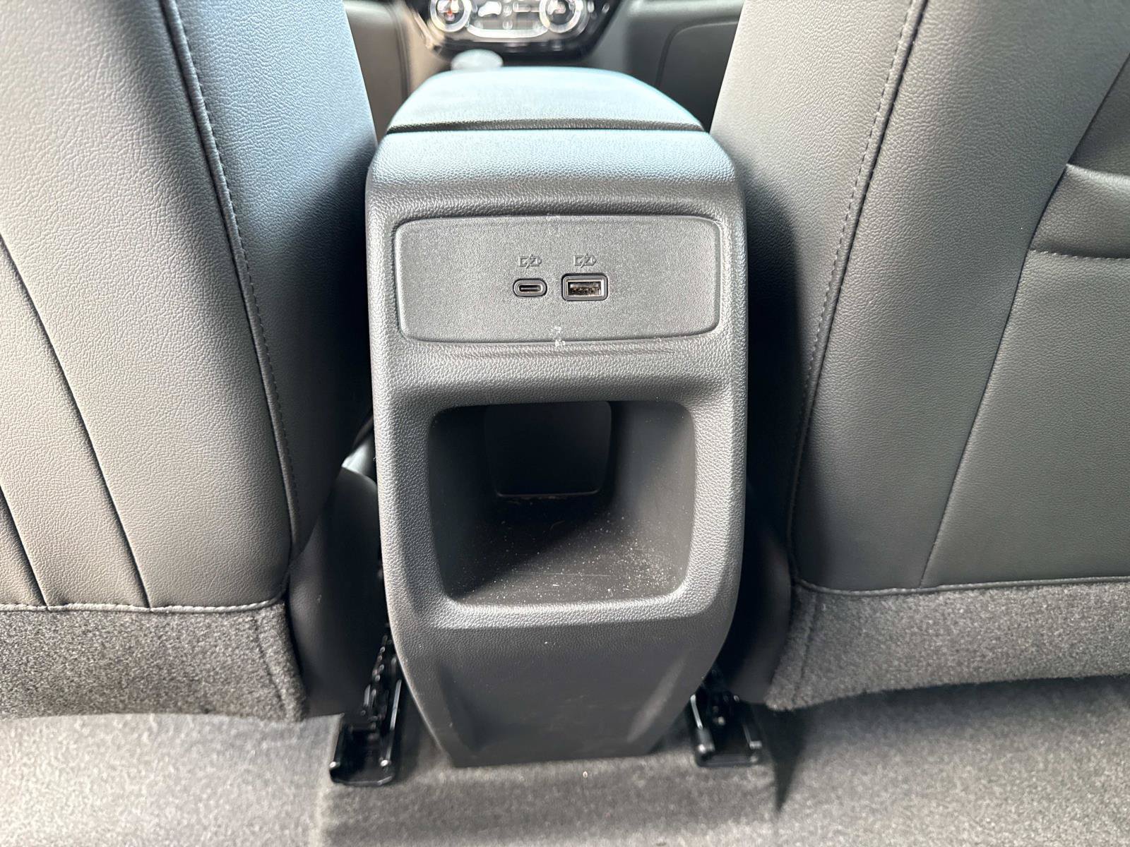 Used 2025 Chevrolet Trax RS w/ Driver Confidence Package FWD image 30