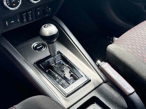 Used 2018 Mitsubishi Outlander Sport LE AWD/4WD image 19