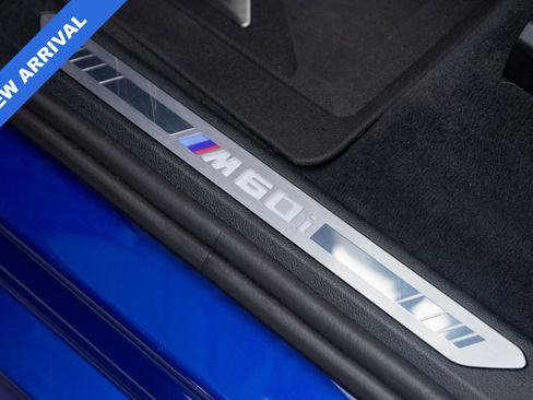 Used 2025 BMW X5 M60i w/ Climate Comfort Package image 15