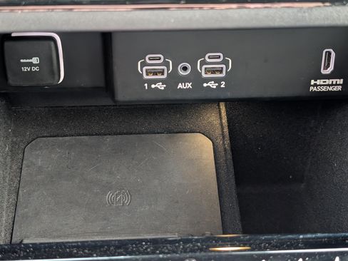 Used 2023 Jeep Wagoneer Series III w/ Convenience Group I AWD/4WD image 21