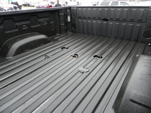 Certified 2025 GMC Sierra 2500 SLT w/ SLT Premium Package image 8