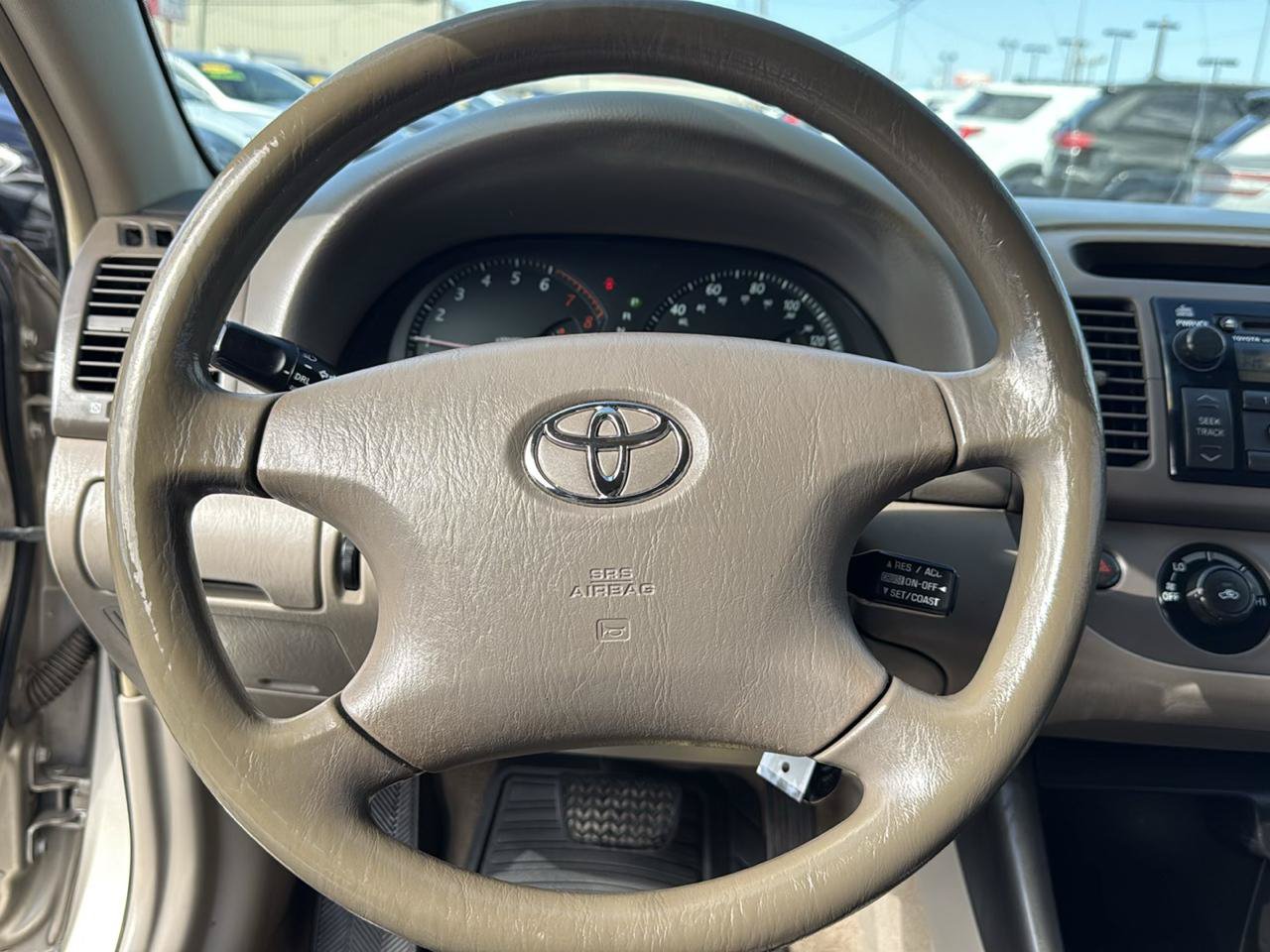 Used 2002 Toyota Camry LE FWD image 15