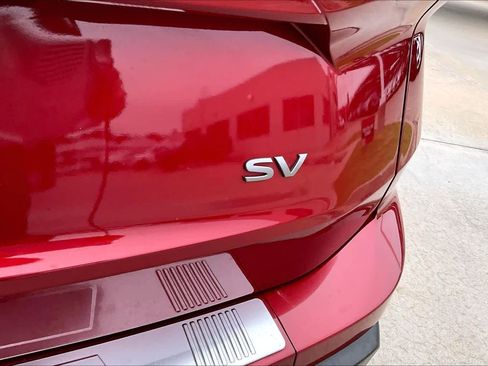 Used 2024 Nissan Rogue SV w/ SV Premium Package FWD image 10