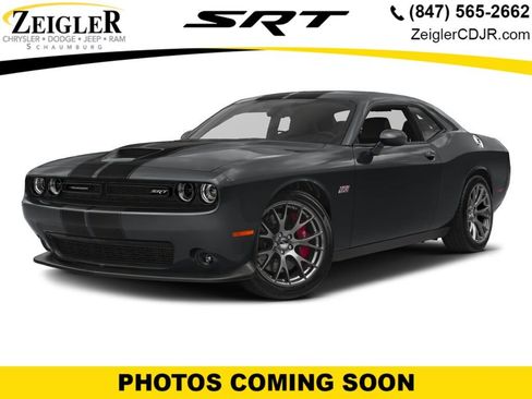 Used 2016 Dodge Challenger SRT w/ Technology Group image 1