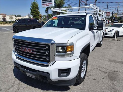 Used 2015 GMC Sierra 2500 2WD Double Cab w/ Sierra Convenience Package image 19