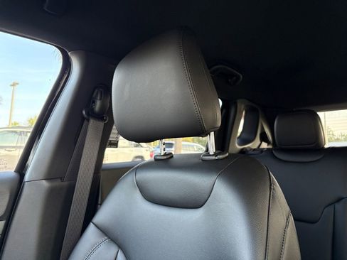 New 2026 Jeep Compass Limited image 11